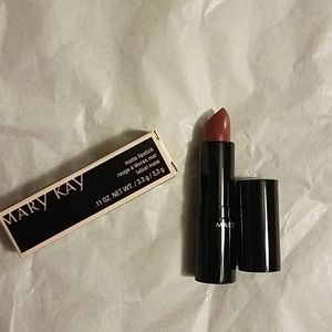 Mary Kay Matte Lipstick